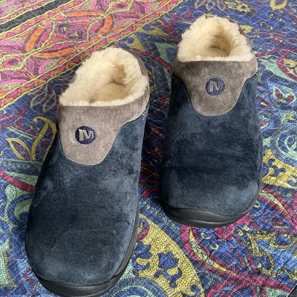 Merrell Blue Suede with Gray Trim Cream Fur-lined Clogs/Mules/Slides/Slip-ons